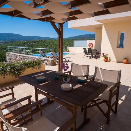 Poppy Villa *