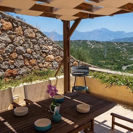 Villa Poppy