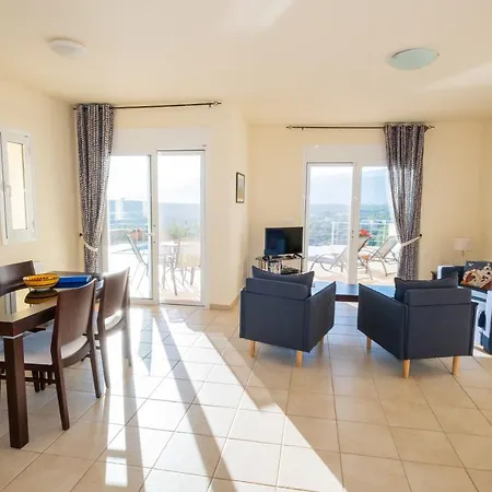 Villa Poppy Vathy (Crete)